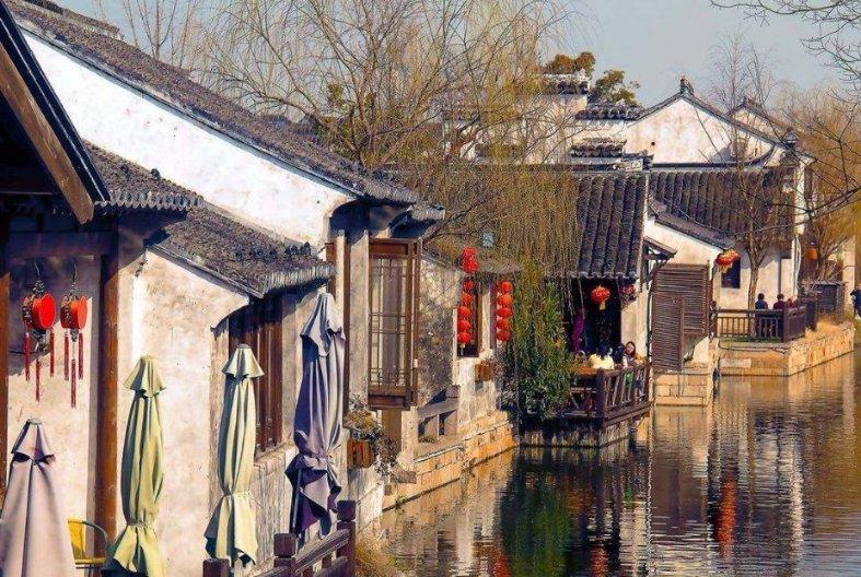 空调打孔怎么操作？要什么工具？游戏画面
